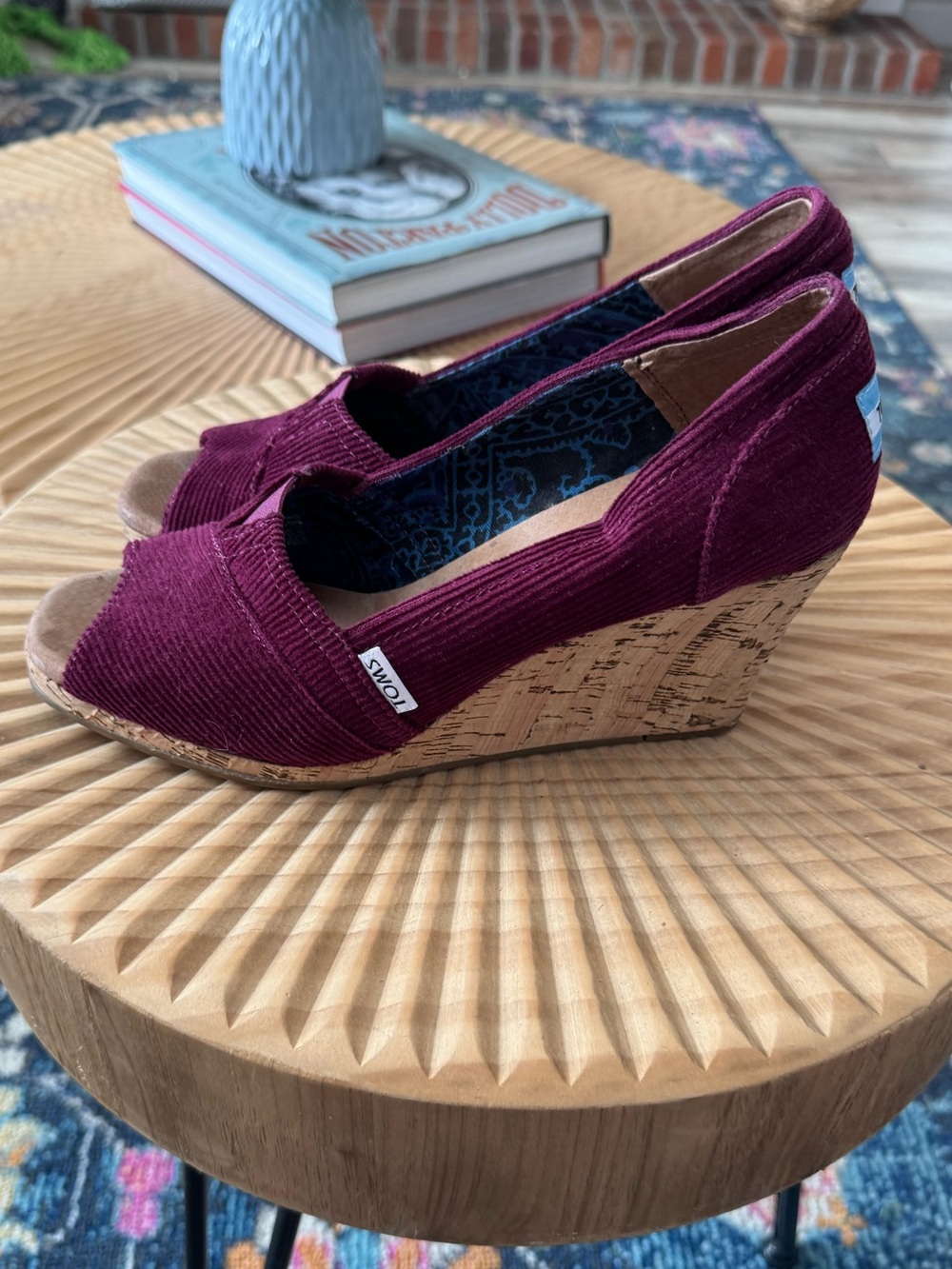TOMS burgundy corduroy peep-toe wedge sandals with a cork-wrapped platform 8.5